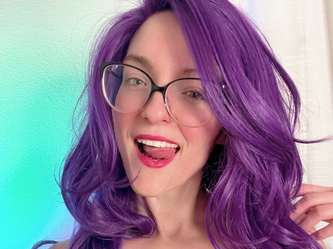 ShimmerBae — LIVE on Streamate