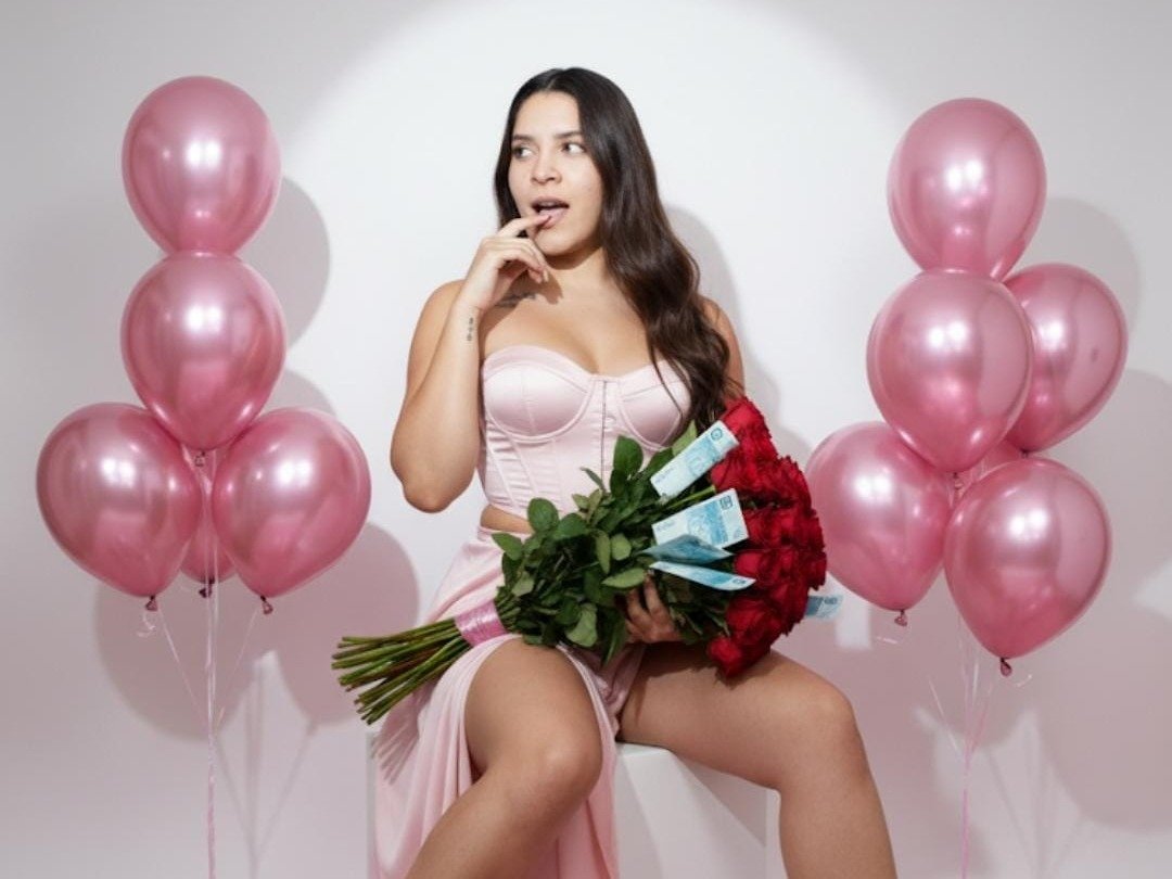 SofiaSamy22 — LIVE on Streamate