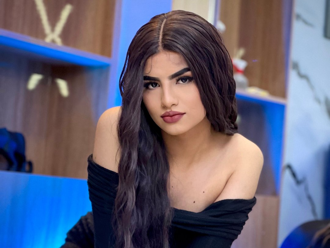 SophiaCambpell — LIVE on Streamate