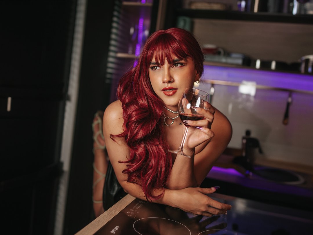 StifannyCoopper — LIVE on Streamate