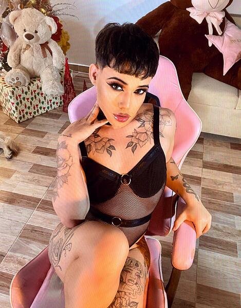 Sweet_Great_sin — LIVE on Streamate