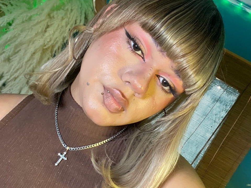 TIFFANY_MOREIN — LIVE on Streamate