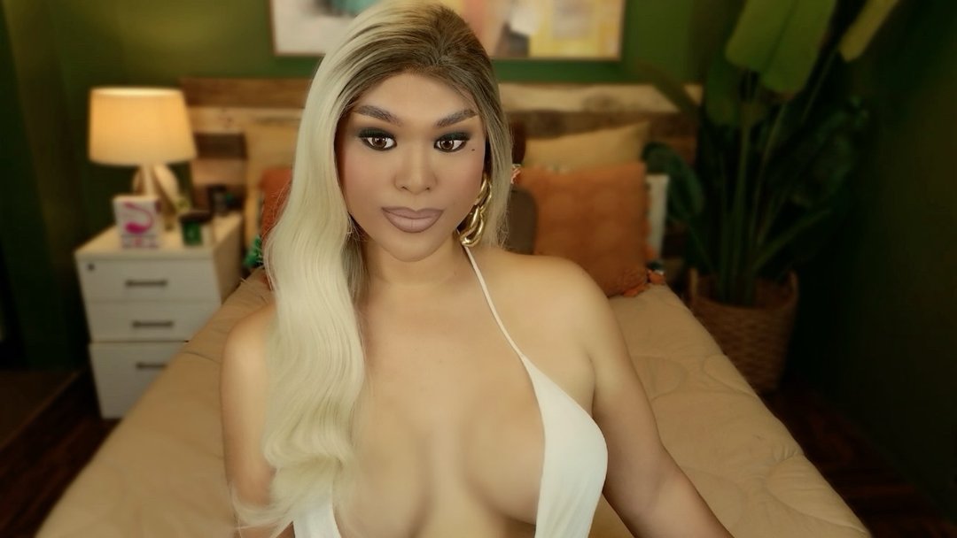 Tara_West Porn Show