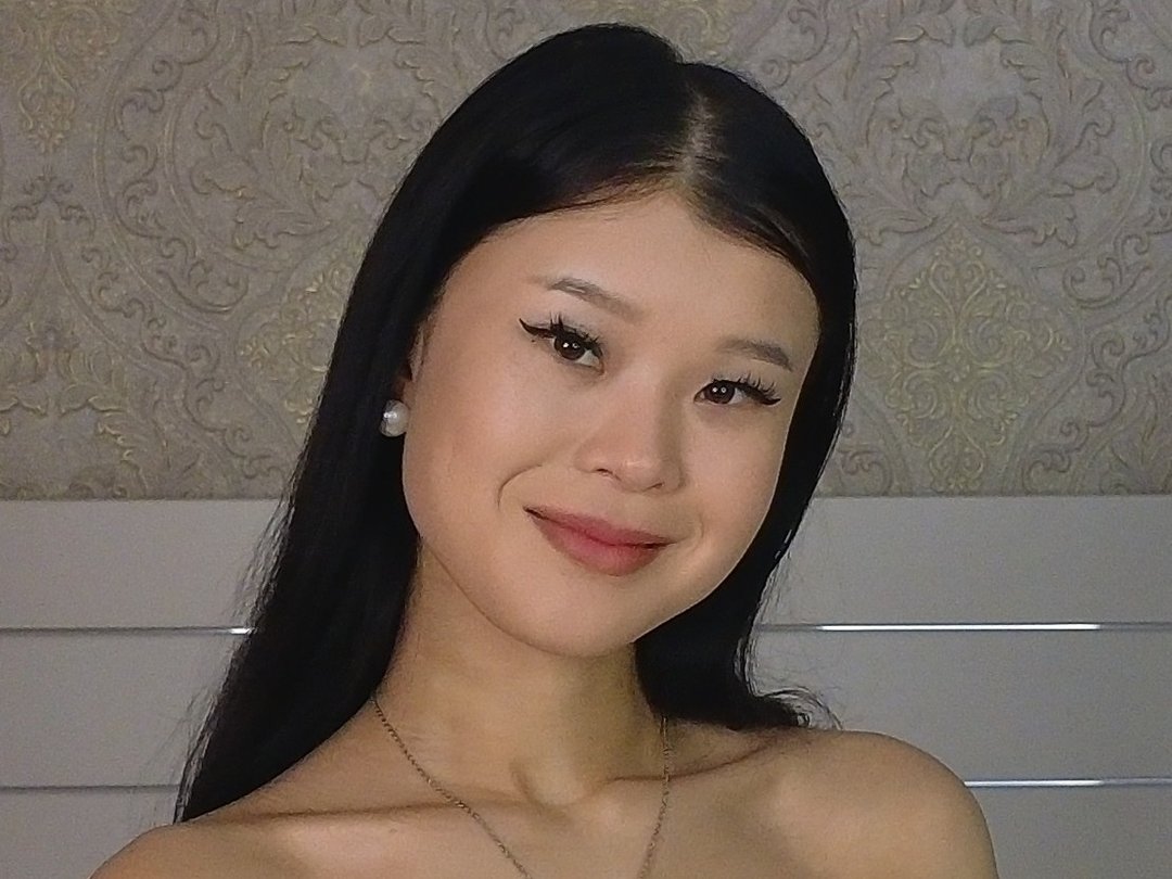 TinaxKim — LIVE on Streamate