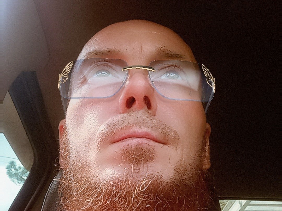 Trinityhole18 — LIVE on Streamate