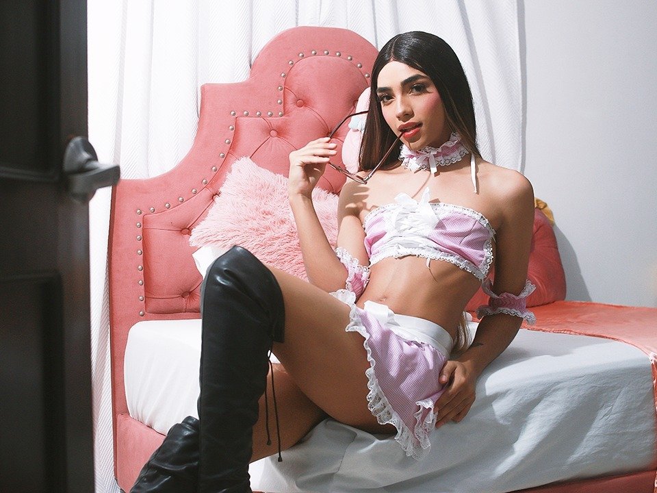 Victoria_sweets_111 — LIVE on Streamate