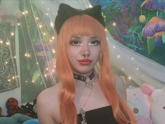 Wifiwaifuu — LIVE on Streamate