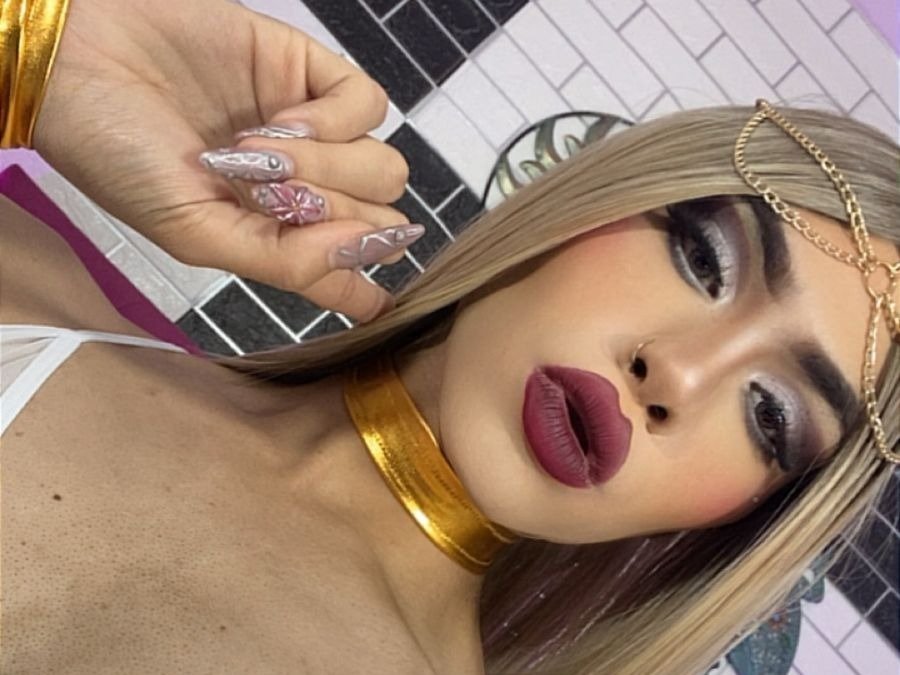 Zamara_Kleii — LIVE on Streamate