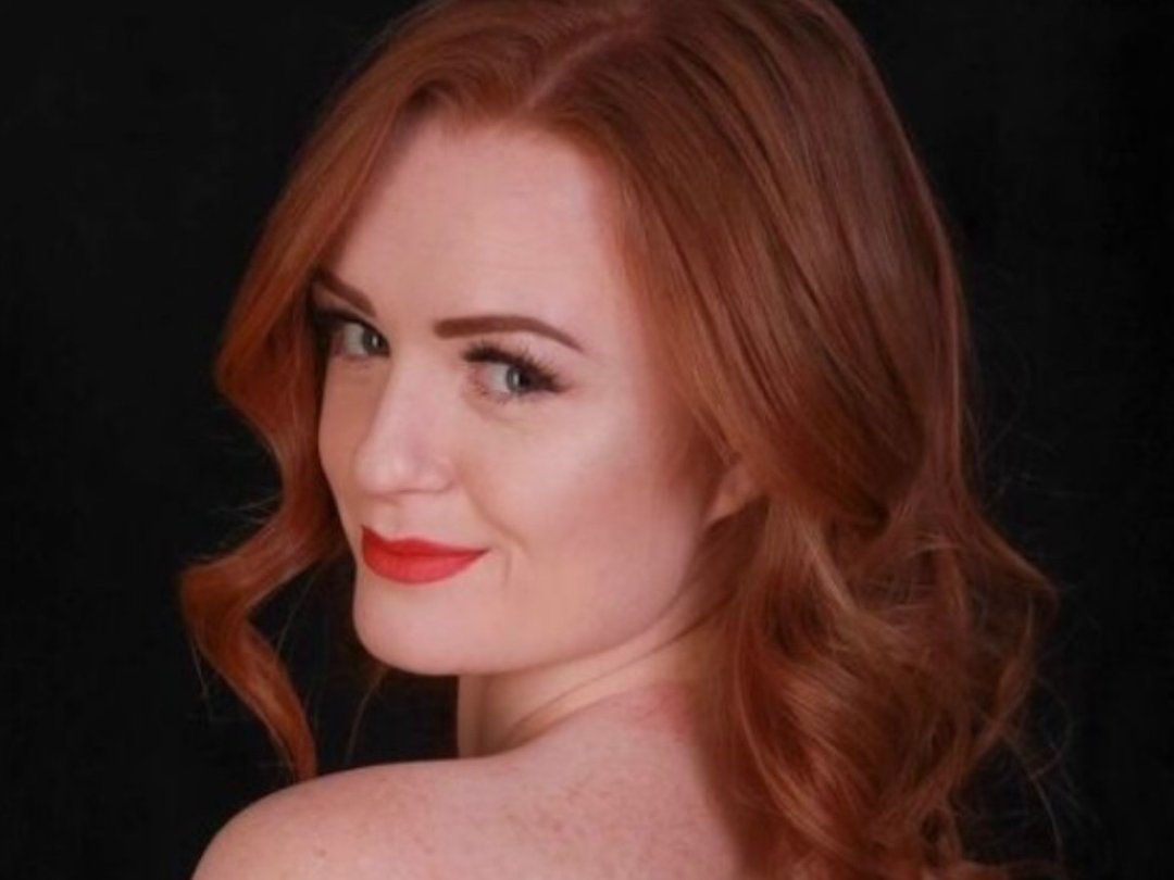 Zara_Nevada_xx — LIVE on Streamate