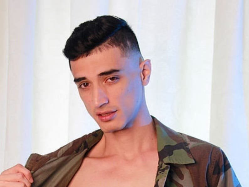 bob_miracle — LIVE on Streamate