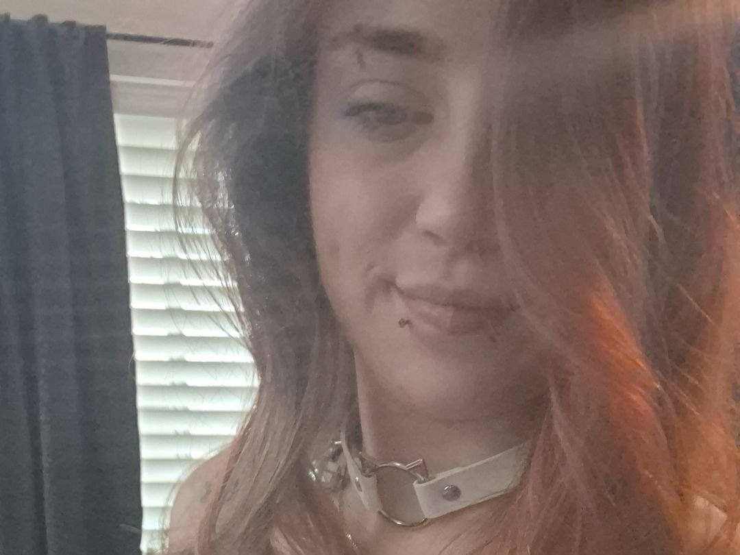 brokenwill — LIVE on Streamate