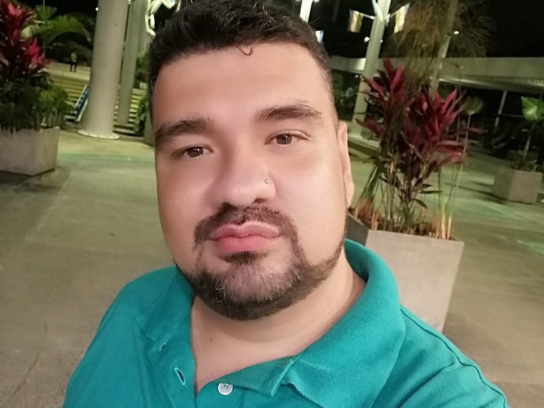 horusgil — LIVE on Streamate