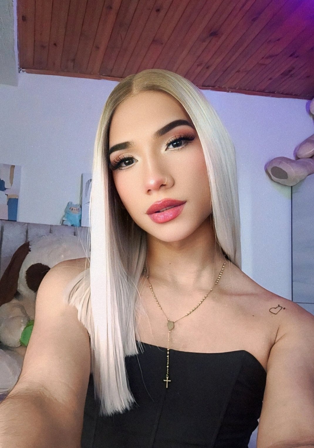 iam_cleo — LIVE on Streamate