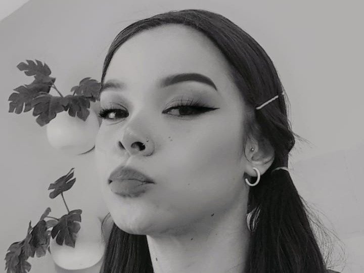 maralopeez — LIVE on Streamate