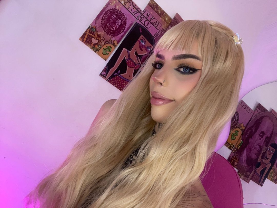 rachellcolliins — LIVE on Streamate