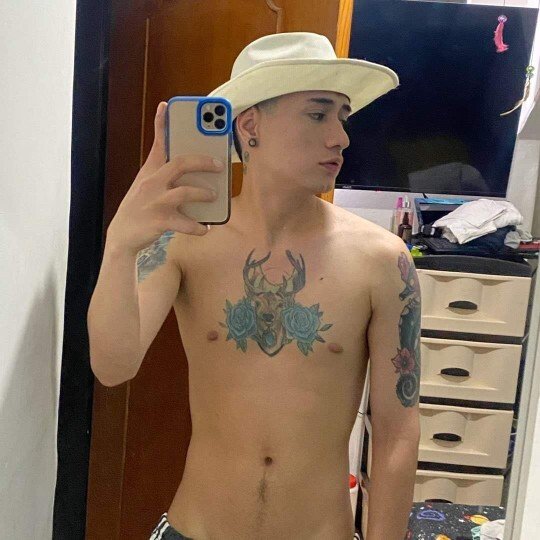 Randy_21cm - Streamate Piercing Tattoo Young Boy 