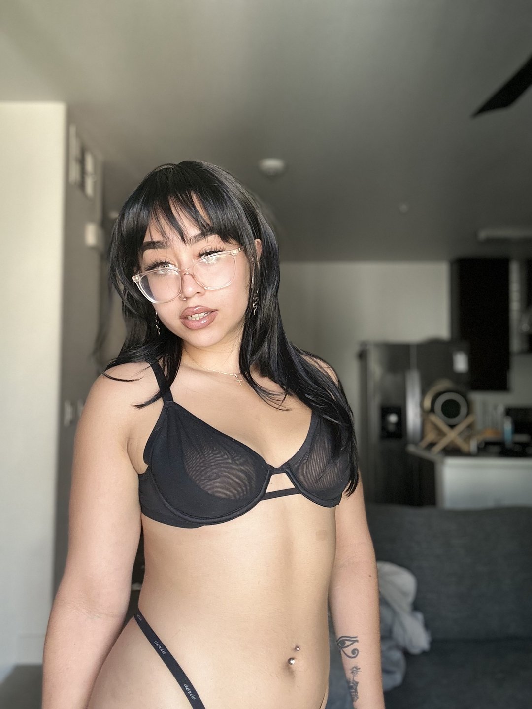 realreinaperez111 on Streamate