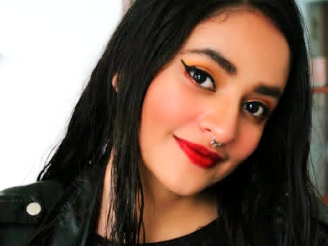 salamandracl — LIVE on Streamate