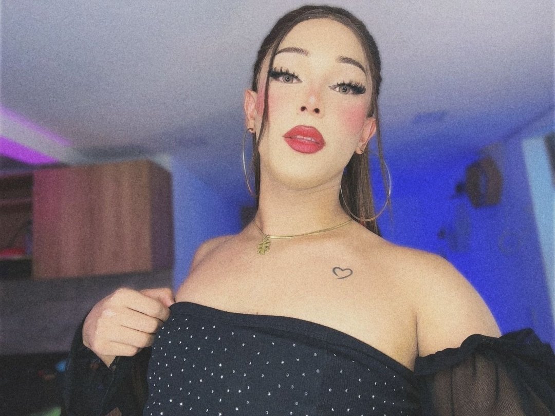 yoursweetlatin — LIVE on Streamate