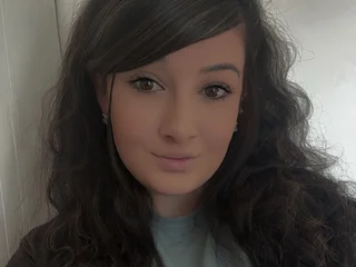 Busty_Beautyy