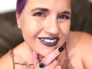 RoxiRiot