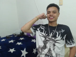 Aaron_Herrera