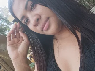 AhslyDuque22 live cam