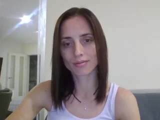 AliceAmaze077 live cam