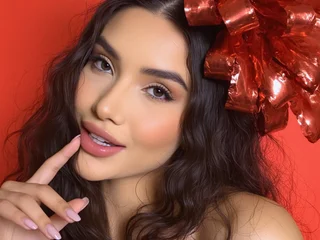 Alice_Haaze Porn Model Profile Image