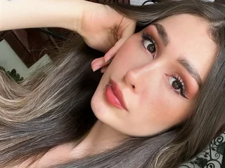 AmyBeee live cam