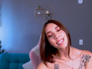 anaisninn19