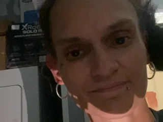 AnitaDickie live cam
