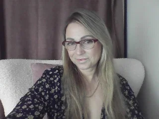 BlondKitten