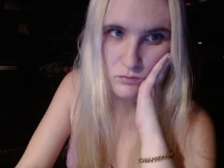 Blueeyes_whitedragon