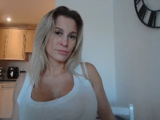 Image du stream de Britishgirl1992, modèle OléCams