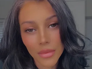 BrunetteGirlxxo live