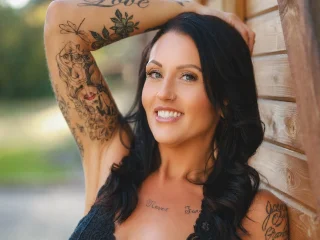 Callmemommy85 live cam