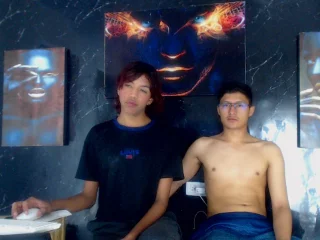 Stream-Bild von CamAndOfficial auf OléCams