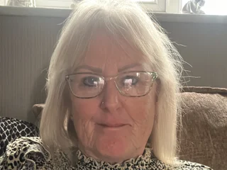 CurvyMatureRubyx