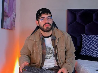 Dom_Boy live cam