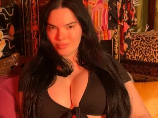 EdenEvansLive Porn Model Profile Image