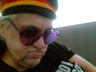 GrannyHugeBoobs