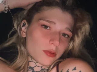HarleyHale live