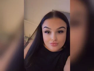 Juicyxlucyx live