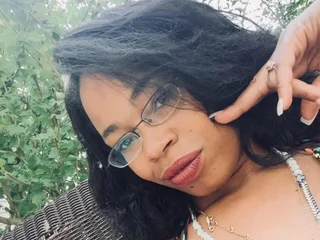 KhianaDee
