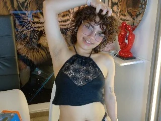 KittyLatina_22