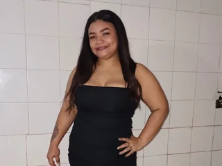 LaraSeduce