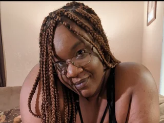 LelaBear live cam