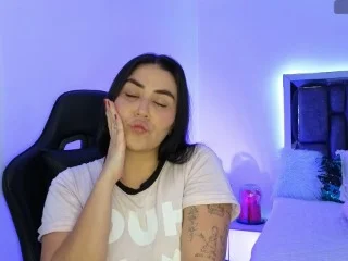 Lola_Dove