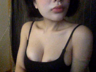 Lona_Beii